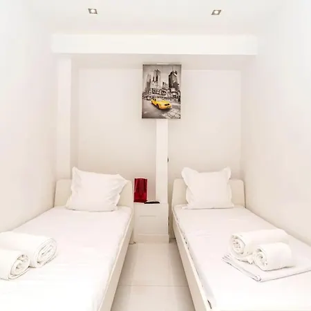 Croisette 1 Mn 2 Bedroom W/ Terrace Olam * קאן