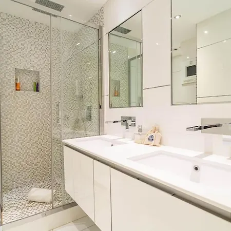 Croisette 1 Mn 2 Bedroom W/ Terrace Olam דירה