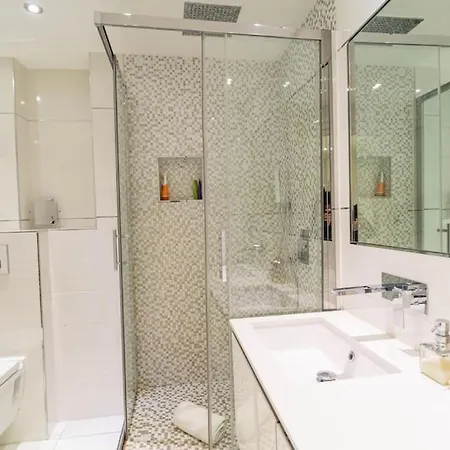 דירה Croisette 1 Mn 2 Bedroom W/ Terrace Olam *