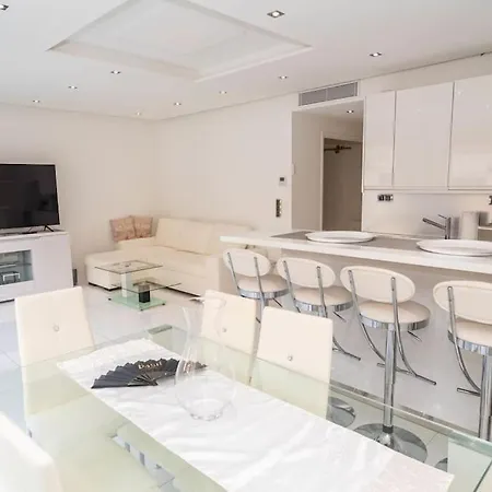 דירה Croisette 1 Mn 2 Bedroom W/ Terrace Olam *